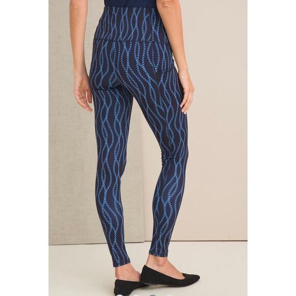 Chico’s women’s NWT’s Zenergy So Slimming wave Pocket leggings. Size large - Picture 5 of 8